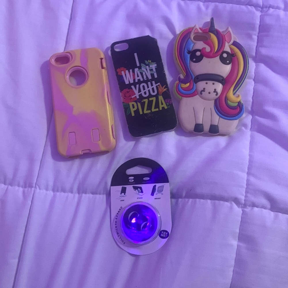iphone cases and pop socket